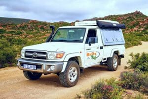 Toyota Land Cruiser 2 Sleeper Single Cab 4x4